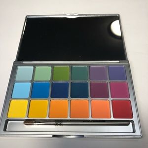 NEW Kryolan Eyeshadow Palette